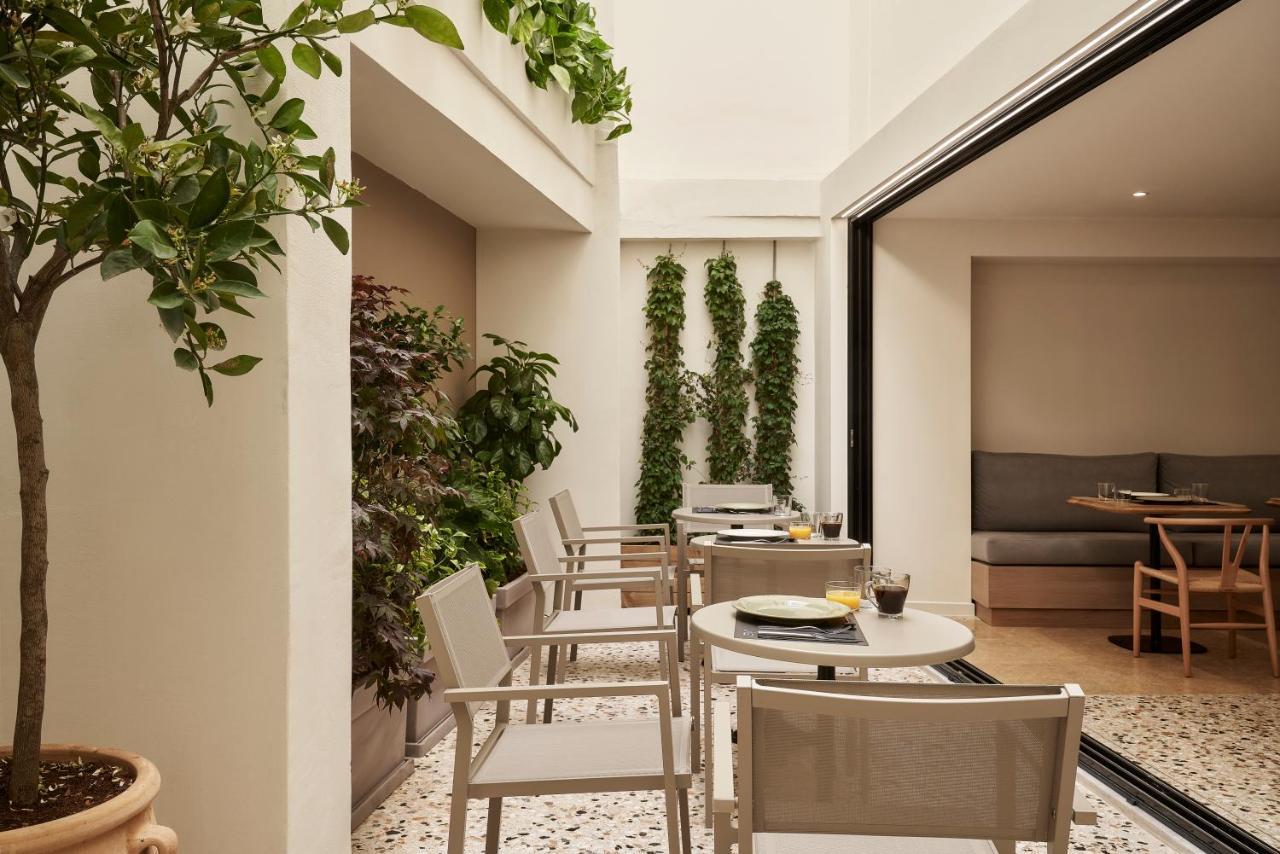 Vasi Hotel Athens Exterior photo