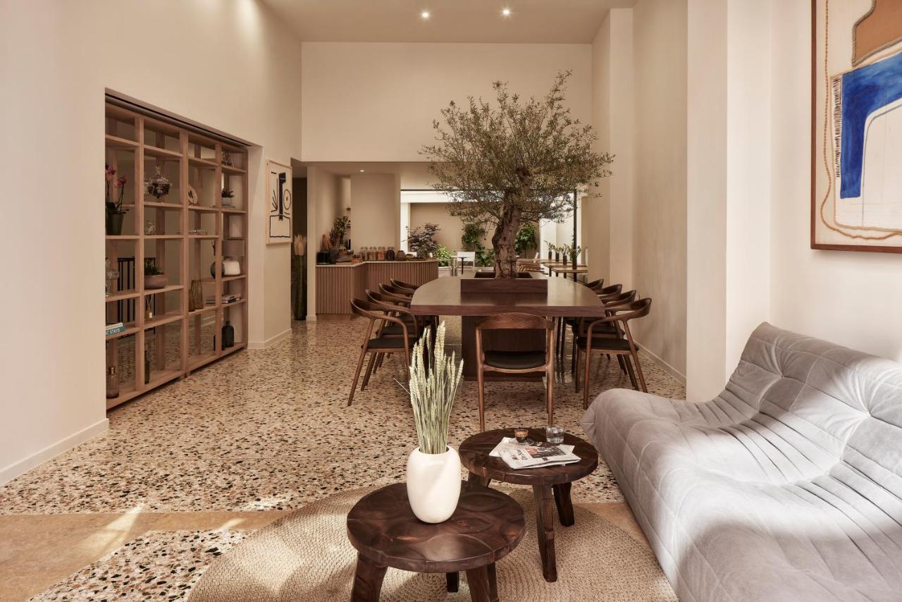 Vasi Hotel Athens Exterior photo