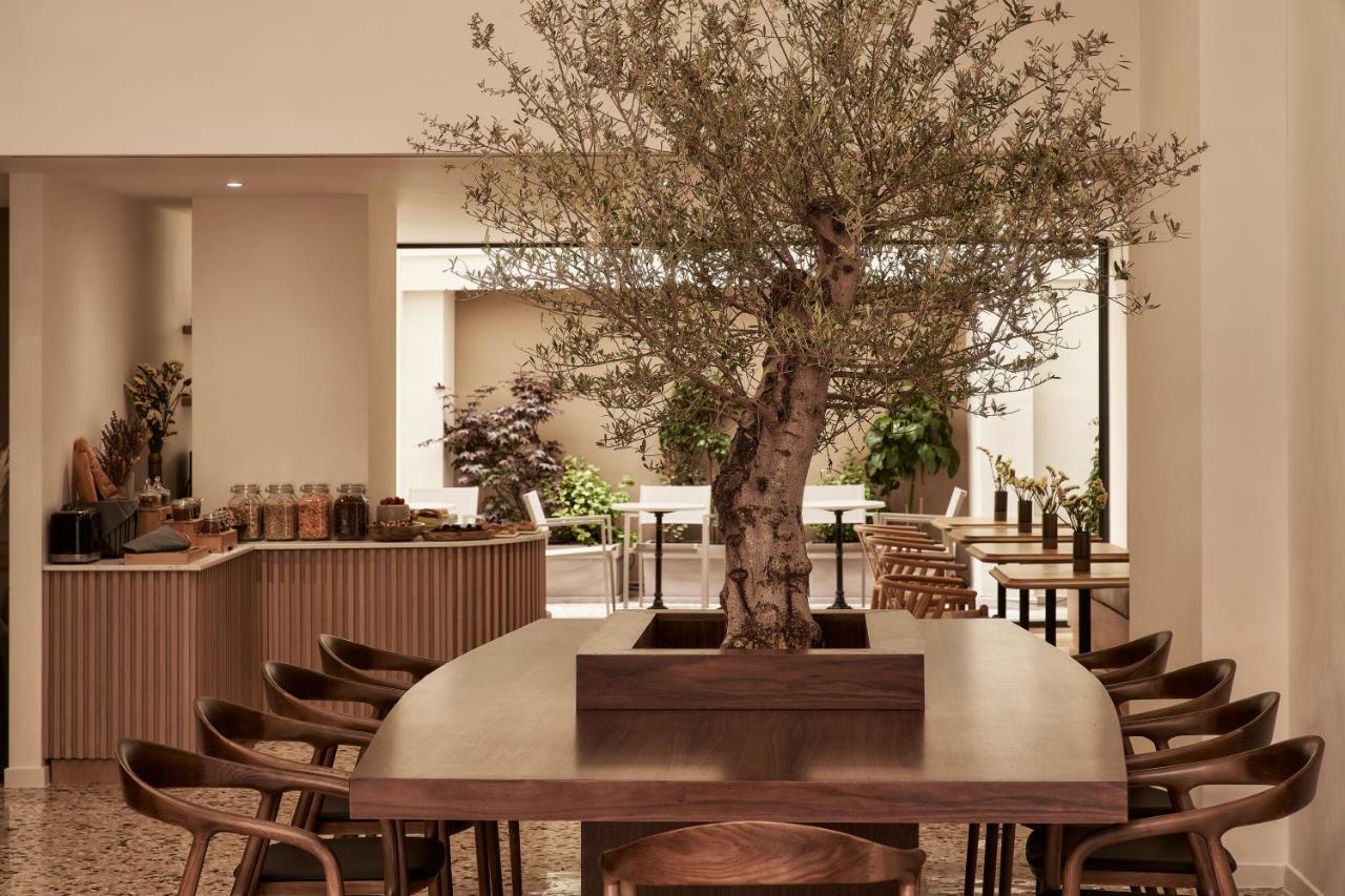 Vasi Hotel Athens Exterior photo